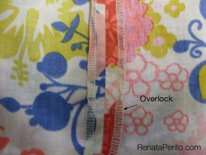 O acabamento de overlock envolve as beiradas cortadas para que o tecido não desfie.
